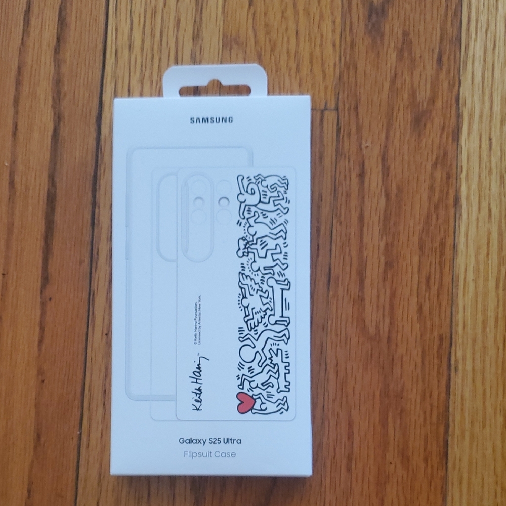 Samsung White Flipsuit Case with Keith Haring Accent